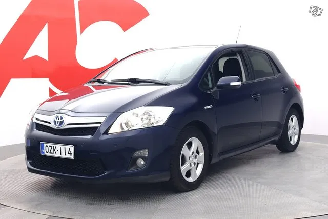 Toyota Auris 1,8 HSD Linea Sol 5ov - / navi / tutkat / alut  Image 1